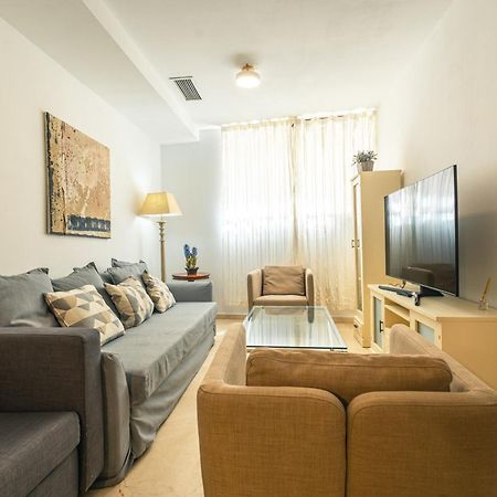 Grande Apartamento Familiar Σεβίλλη Εξωτερικό φωτογραφία