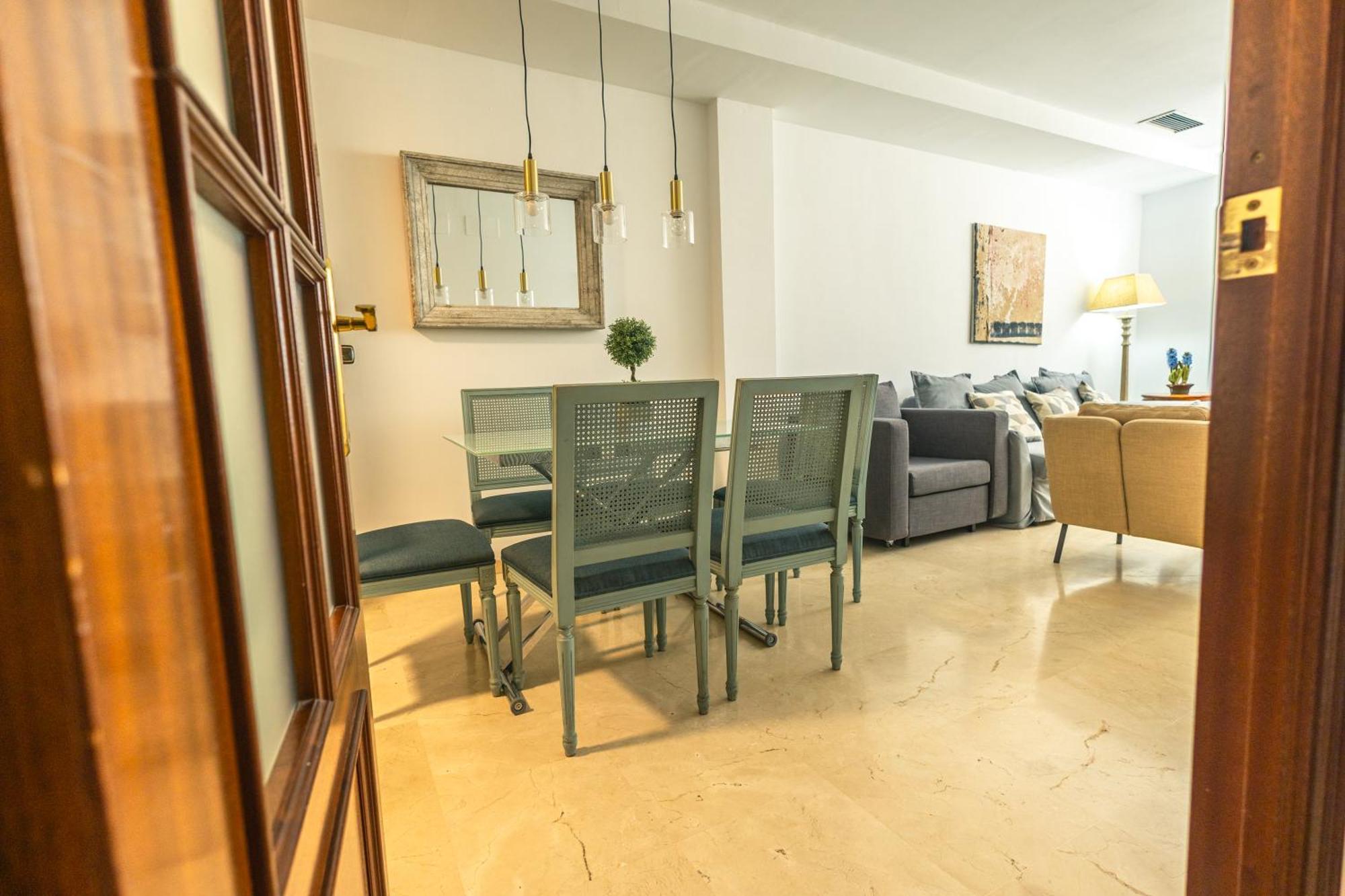 Grande Apartamento Familiar Σεβίλλη Εξωτερικό φωτογραφία
