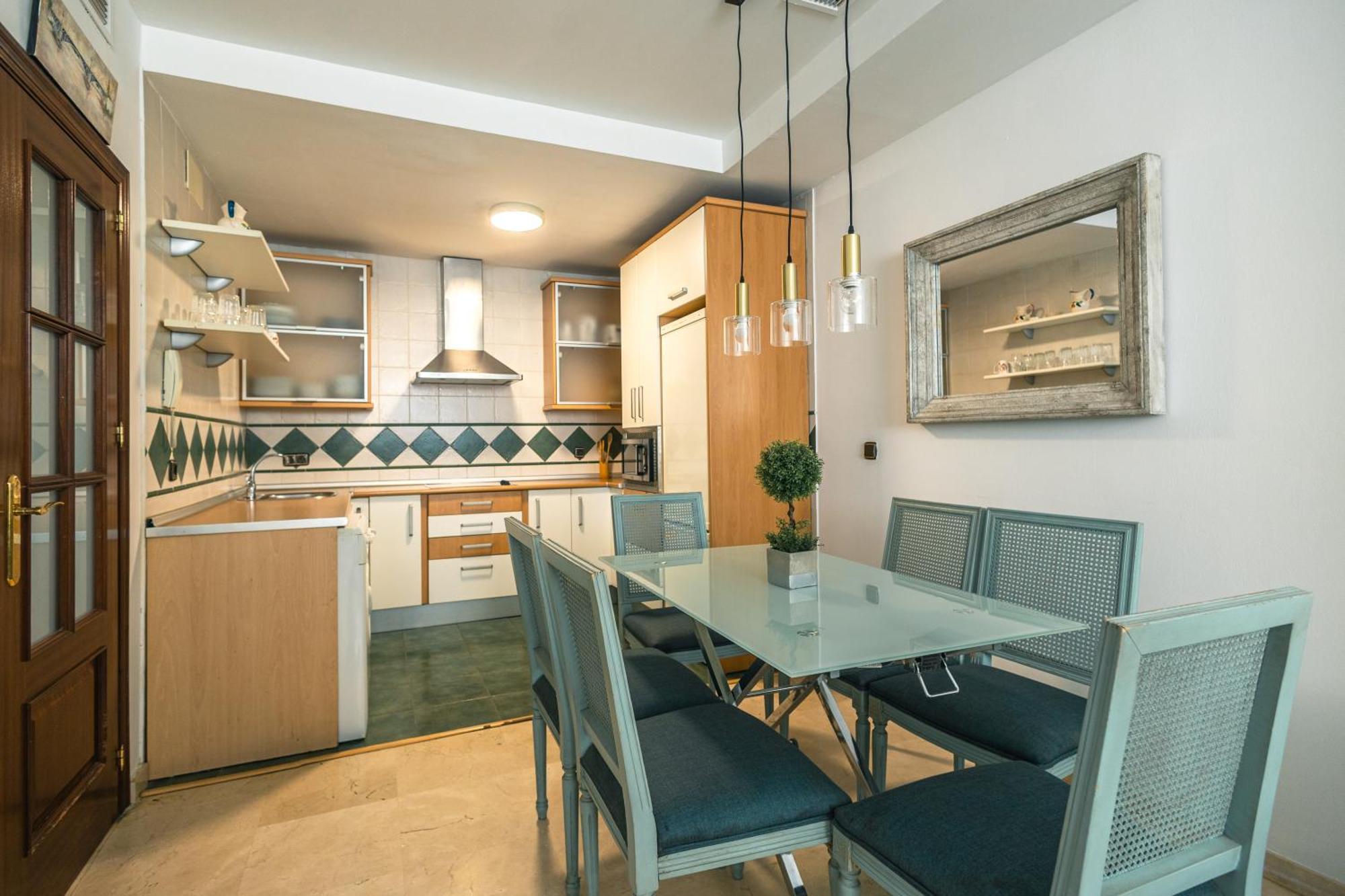 Grande Apartamento Familiar Σεβίλλη Εξωτερικό φωτογραφία