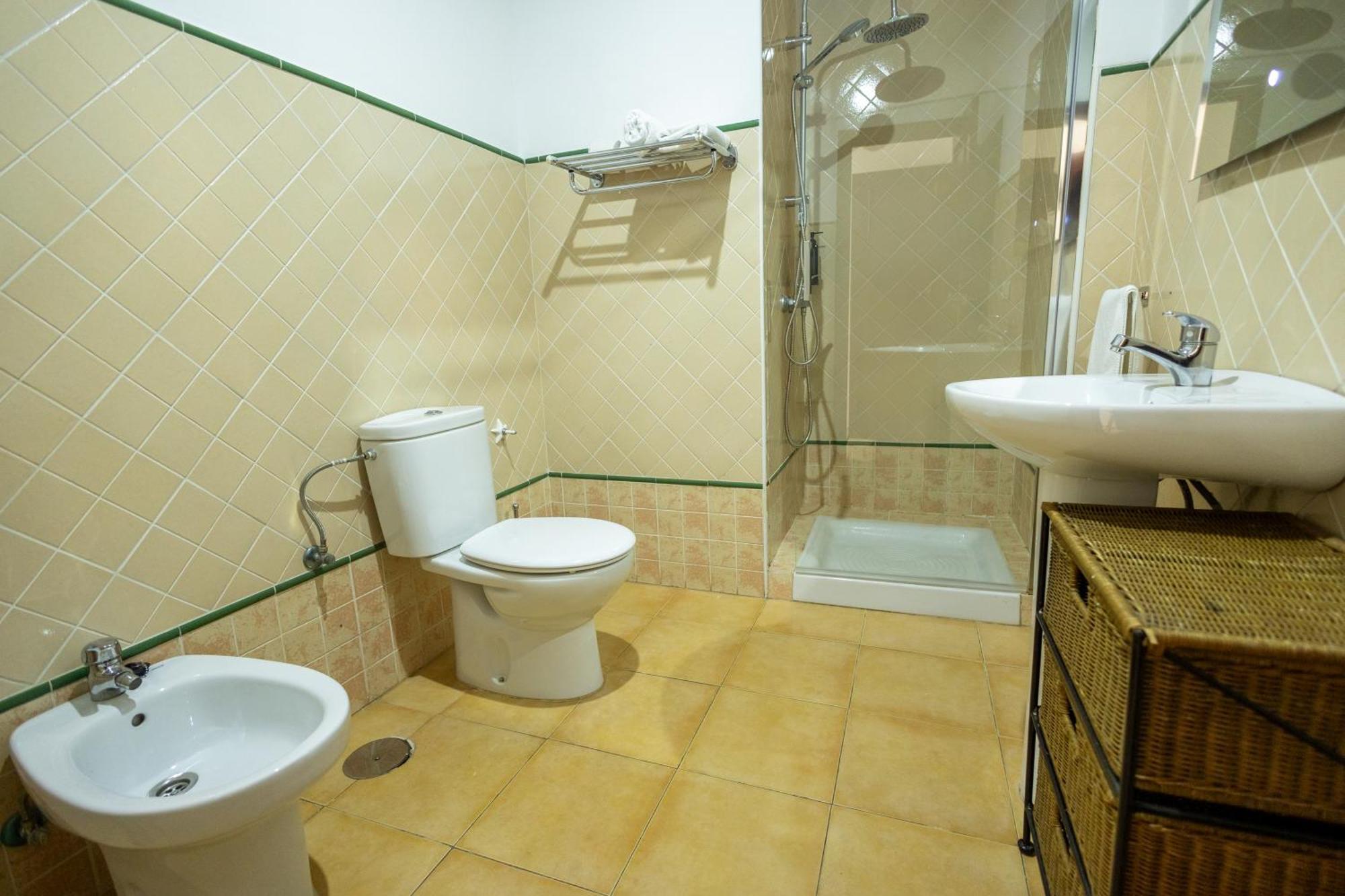 Grande Apartamento Familiar Σεβίλλη Εξωτερικό φωτογραφία
